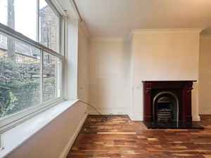 Photo 30- click for photo gallery